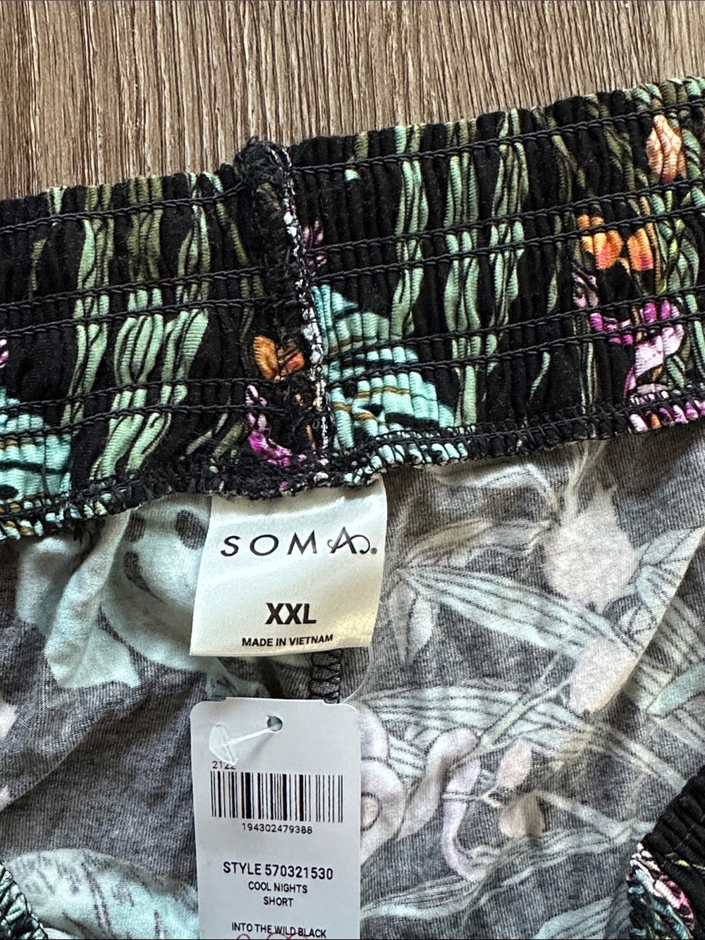 Soma Cool Nights Short Sleeve Notch Collar & Shorts Pajama Set Into The Wild XXL - Picture 7 of 8